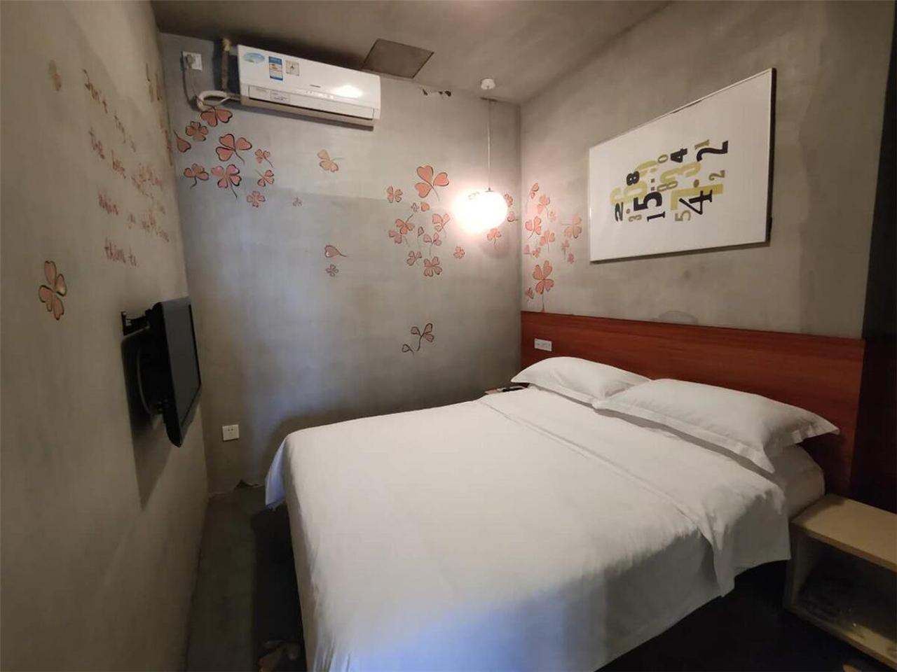 Double Room without Window,1221403222:JPEG