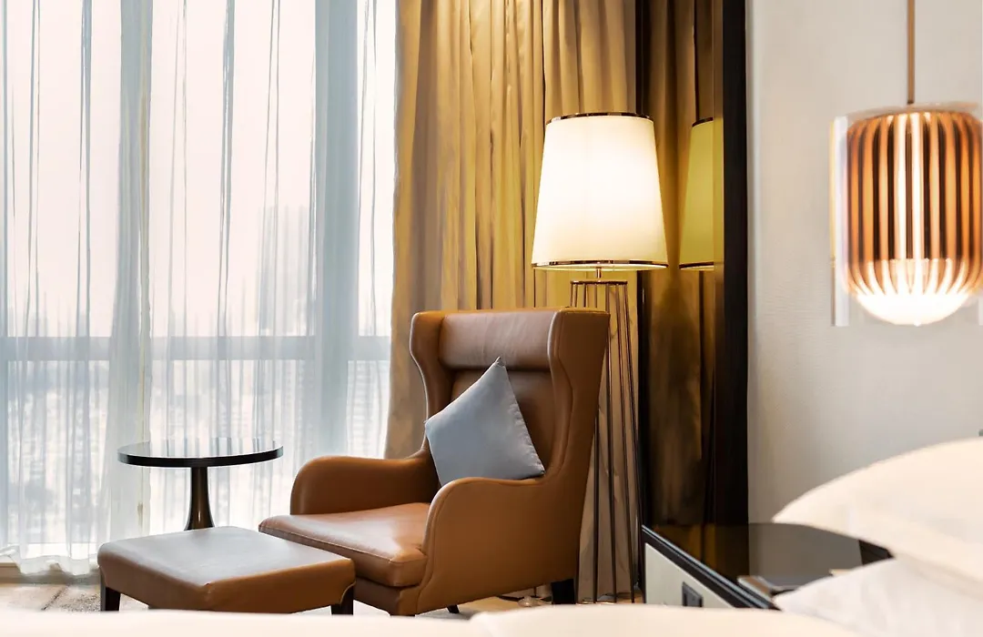 Hilton Shenzhen Futian: Metro-Adjacent, Convention Center Proximity-1